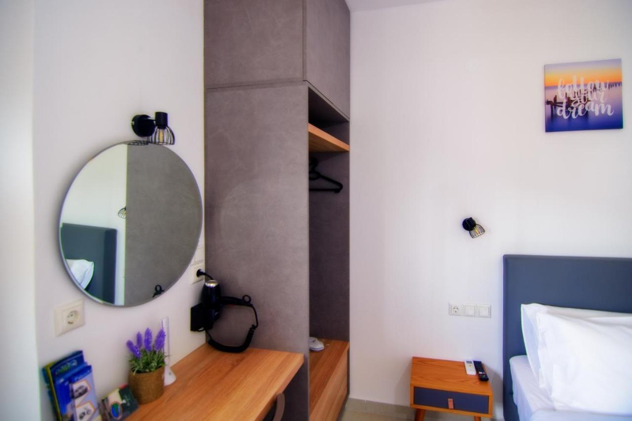 Irene Studio Panorama Apartment Palaiochora Exterior photo